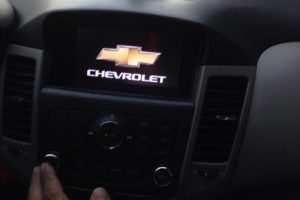 Màn hình dvd Theo xe chevronet Cruze 2011-2017