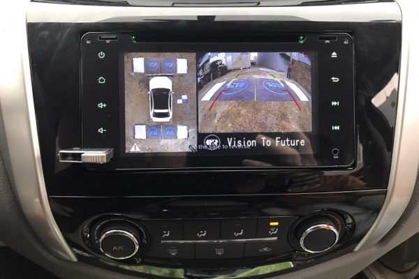 Camera 360 độ Oris lắp trên xe Nissan Navara 2017