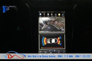 Màn hình Tesla xe Ford Exporer 2017