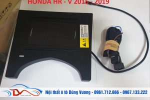 Sạc điện thoại không dây lắp trên xe Honda Hr-v 2015-2018
