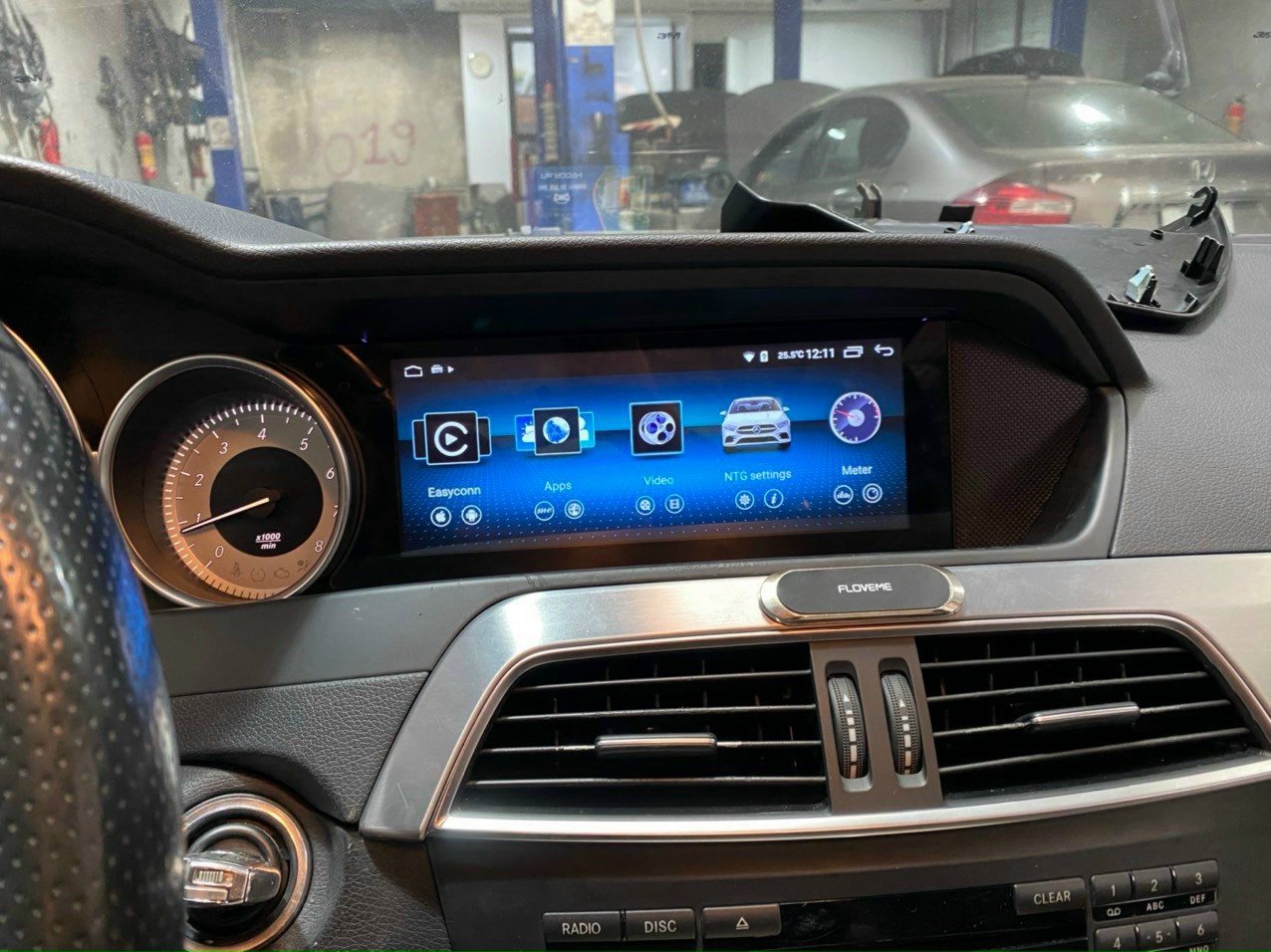 Nâng cấp màn hình android xe Mercedes C tu 2010 uy tín