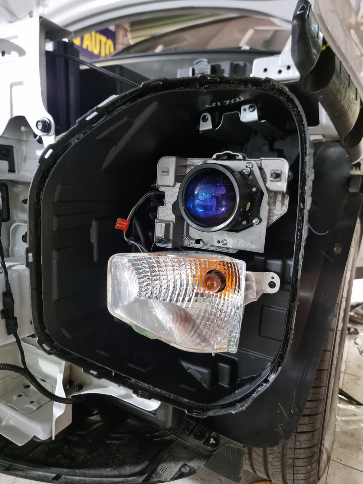 Hình ảnh độ đèn Hyundai Creta 2023 tại Dũng Vương 6